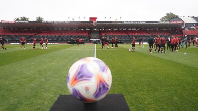 La pelota no se puso en movimiento en el Coloso.
