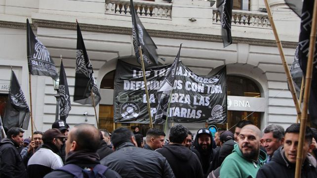 Sigue el conflicto: fracasaron las negociaciones en el sector neumático