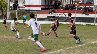 La Liga Paranaense tuvo acción este lunes
