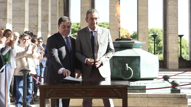 Las fotos de la asunción de Pablo Javkin como intendente de Rosario
