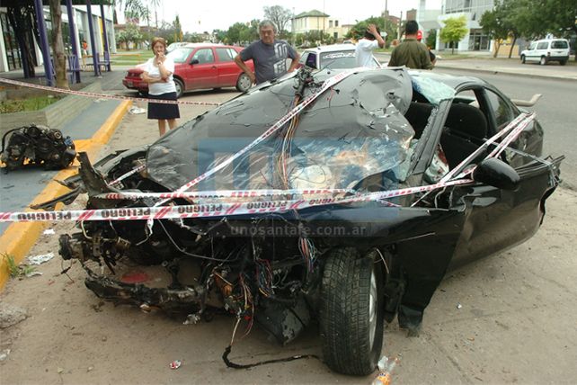 Murió una joven y hubo cinco heridos en un accidente en el norte de la ciudad