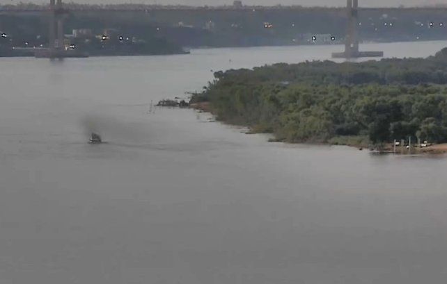 Buscan a una gendarme que desapareció en el río Paraná frente a La Florida