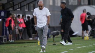 Hasta ahora, este Newell’s juega cada vez peor y, en ese marco de búsquedas podrían surgir aún más modificaciones para ir a Banfield.