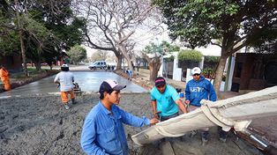 Avanza el pavimento en el Distrito Noreste de la ciudad
