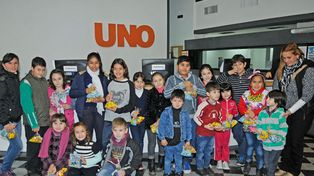 Diario UNO entregó los premios por el concurso del Día del Niño
