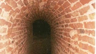 Algo de historia. En la restauración de Derecho se encontró el túnel que conectaba el edificio con la casa de Canals.