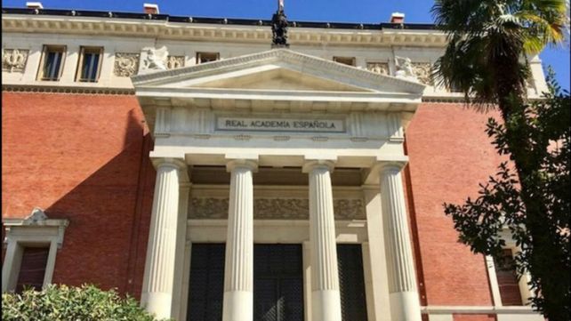 La Real Academia Española analiza incorporar el pronombre elle a su diccionario