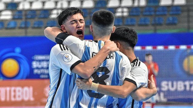 La Selección Argentina Sub 17 se metió en las semifinales del Sudamericano de Paraguay.