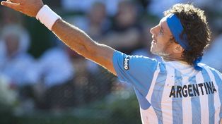 Mónaco enfrenta a Tsonga en busca de las semifinales de la Davis