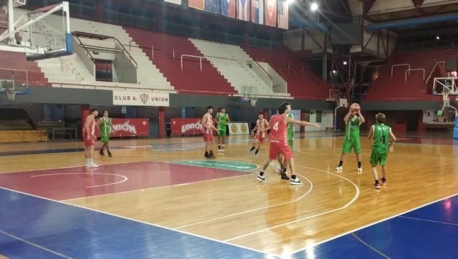 Unión A, Unión B y Alma Juniors estiraron sus invictos en el Apertura