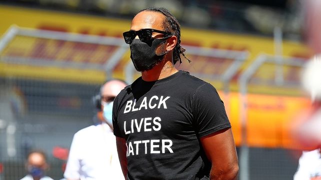 Lewis Hamilton se expidió después de otro episodio de racismo en el fútbol.