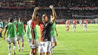 Colón busca un triunfo vital ante Agropecuario para sostener la ilusión