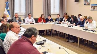 El gobierno ofreció un 25% promedio a los docentes universitarios