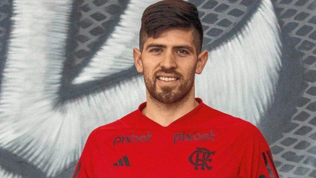 Agustín Rossi fue presentado y ya entrenó en Flamengo.