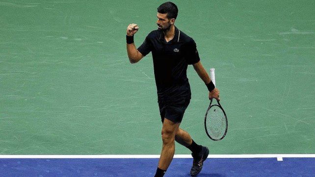 Novak Djokovic avanzó a las semifinales del US Open.