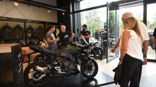 Triumph realizó el lanzamiento de la nueva Tiger Sport 800 en Rosario.