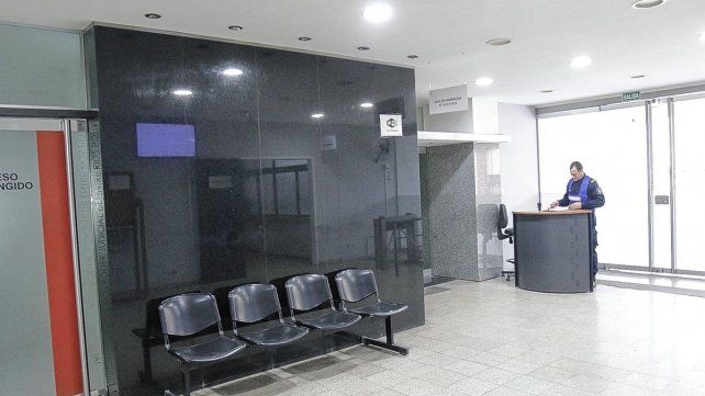 El error para ayudar a un alumno que una preceptora pagó caro