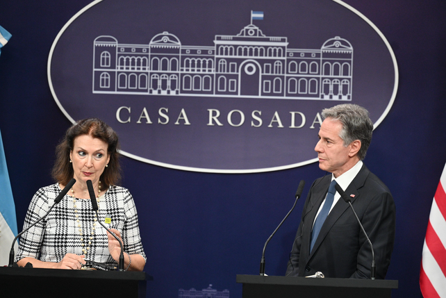 La canciller, Diana Mondino, en la declaración conjunta con Blinken tras la reunión con el presidente.