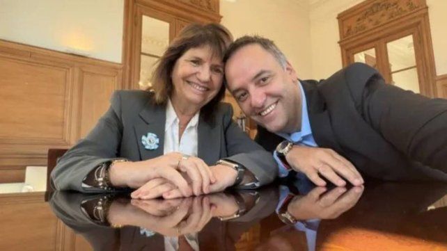 En medio de la investigación a Manuel Adorni
