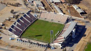 En Colón toman nota de lo complicado que podría estar el campo del Padre Martearena