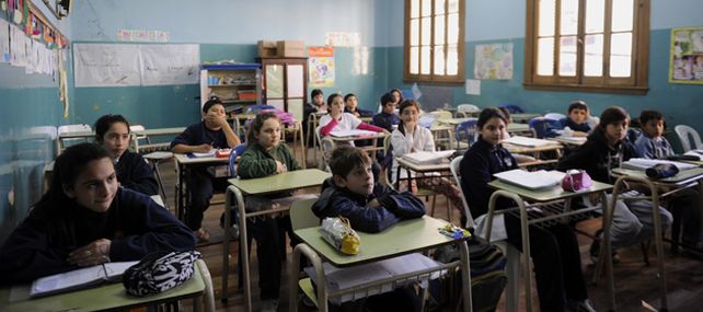 Por abrumadora mayoría los maestros aceptaron la propuesta