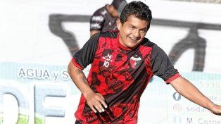 El Pulga Rodríguez apunta a estar cuando Colón visite a Gimnasia de Jujuy.