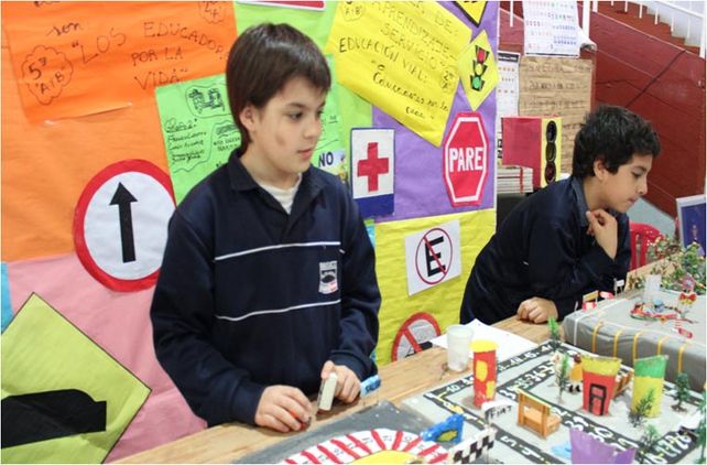 Contenido transversal. La propuesta supone que los docentes sumen temas de la educación vial a sus disciplinas.