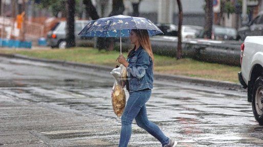 Lloviznas, cielo nublado y aire frío: así estará el tiempo en Santa Fe durante los próximos días