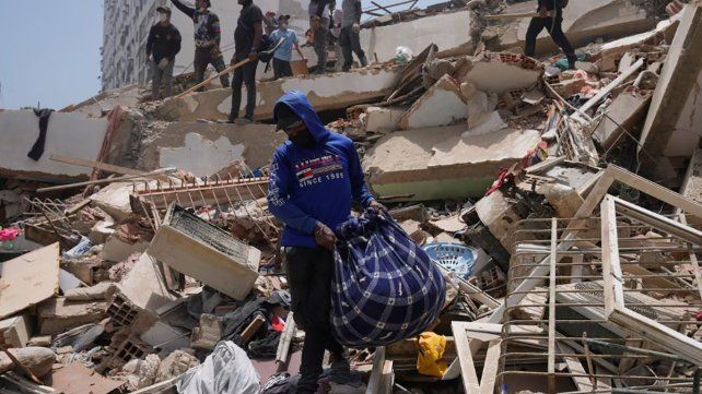 Mientras siguen las tareas de rescate de las víctimas de los terremotos&nbsp; en Venezuela una nueva réplica de 4