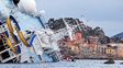 Los pasajeros del crucero hundido pelearon por los chalecos salvavidas