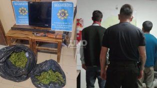 Los detenidos junto a los elementos secuestrados por la policía