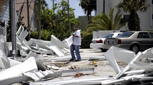 35 mil personas sin luz y un muerto en EEUU por la tormenta tropical Debby