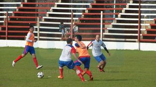 Los titulares de Atlético Paraná no pudieron anotar conquistas en los tres amistosos que disputaron. &nbsp; 