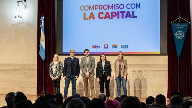 Los candidatos de Santa Fe Puede presentaron el Compromiso con la Capital