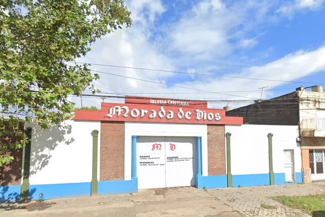 La iglesia cristiana de Presidente Perón al 4200