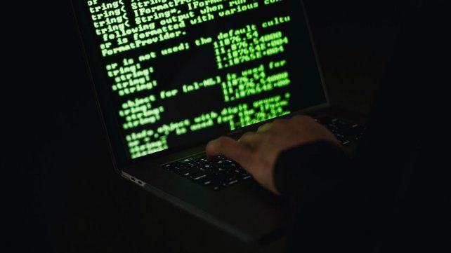 La Justicia buscan establecer si hay relación entre el millonario desfalco virtual al municipio de La Histórica y el hackeo frustrado en Gualeguaychú.