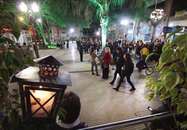 La Peatonal San Martín se llena de moda, regalos y mucha diversión