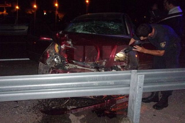 Murió una mujer en un violento choque en el acceso a la ciudad de Vera