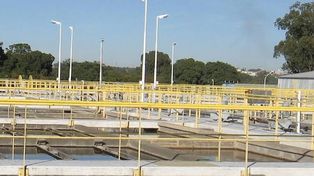 Paraná: trabajos en Toma Nueva redujeron la producción de agua potable