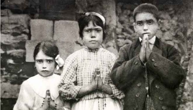Francisco canonizará a dos pastorcitos que vieron a la Virgen de Fátima
