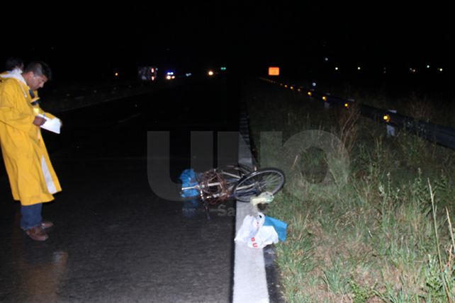 Murió un hombre de 60 años bajo las ruedas de un camión en Recreo