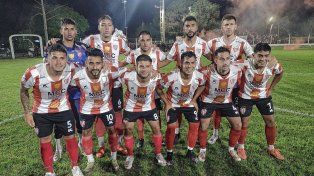 Colón de San Justo se quedó con el clásico. Le ganó a Sanjustino 1 a 0, con gol de Farias.