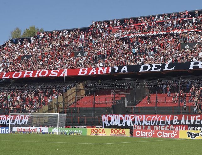 Menos hinchas. En el partido ante Tigre
