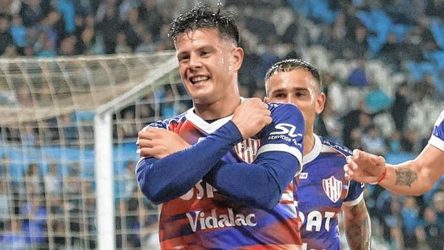 Marcelo Estigarribia pasó a ser el goleador de Unión en el Clausura Marcelo Estigarribia pasó a ser el goleador de Unión en el Clausura