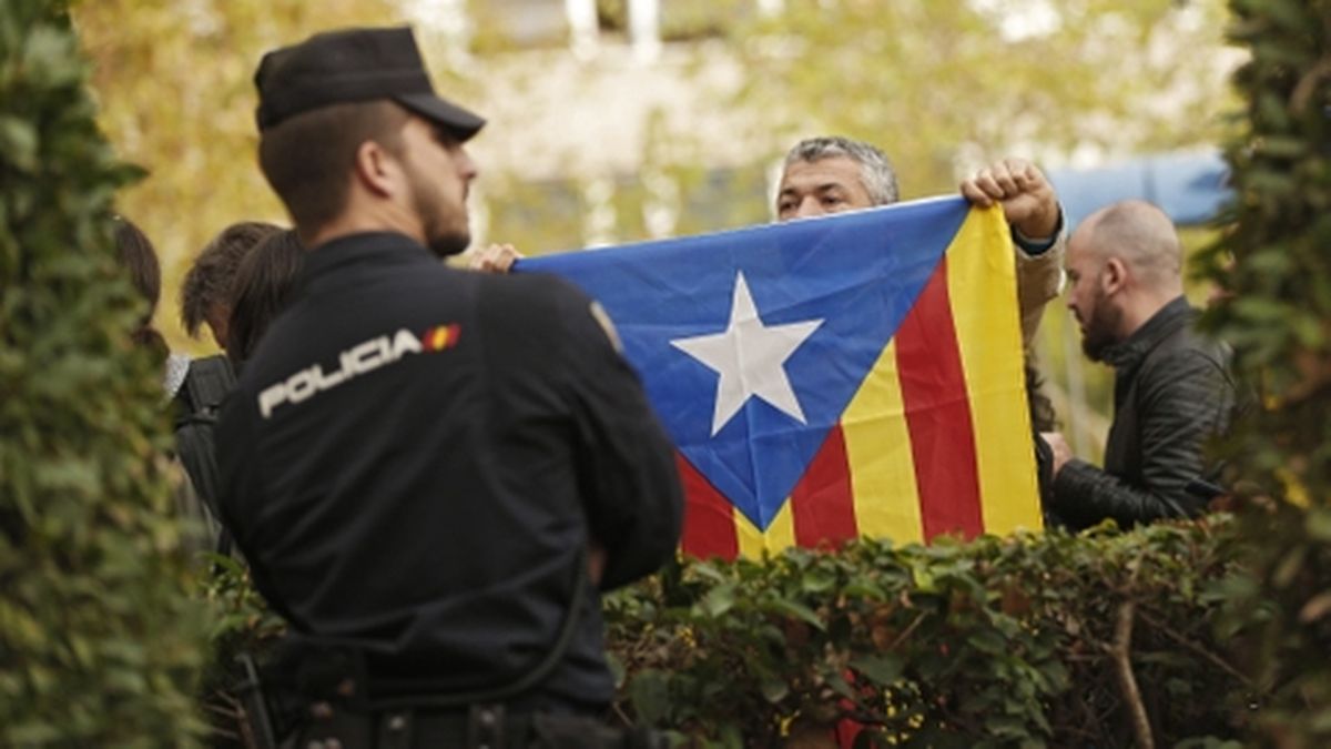 La Justicia española envió a prisión a ocho miembros del ex gobierno de ...