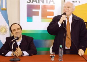 Corral dijo que Lifschitz parece estar todo el tiempo contando legisladores para la reforma