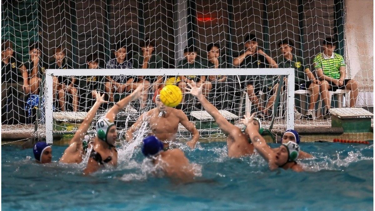 Regatas no encuentra el rumbo en la Liga de waterpolo