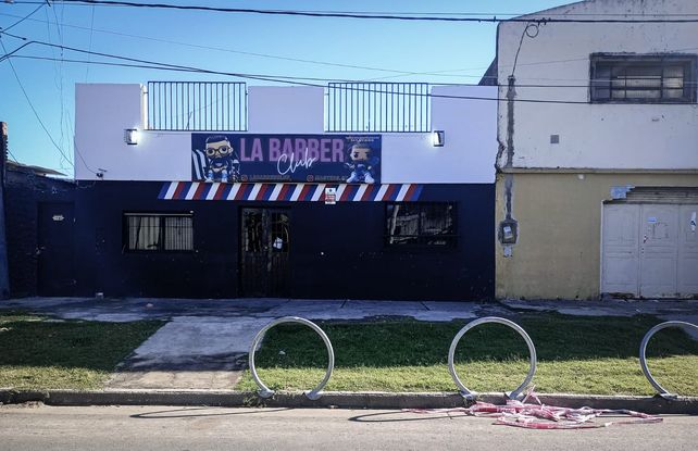 Asesinato en la barbería: el auto en el que se movía la víctima, una pista entre tanto misterio