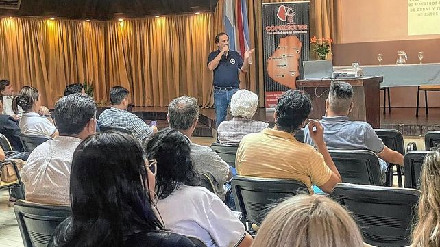 AMET presente en el 1er Foro Provincial en Defensa de la Educación Técnico Profesional