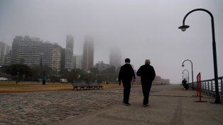 El tiempo en Rosario: el jueves llega con neblina por la madrugada y una máxima de 23 grados
